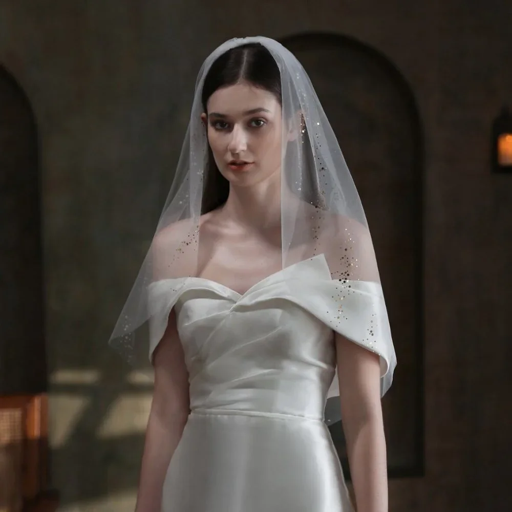 Wedding veil white bridal elegant medium elbow length gold sparkle brand new